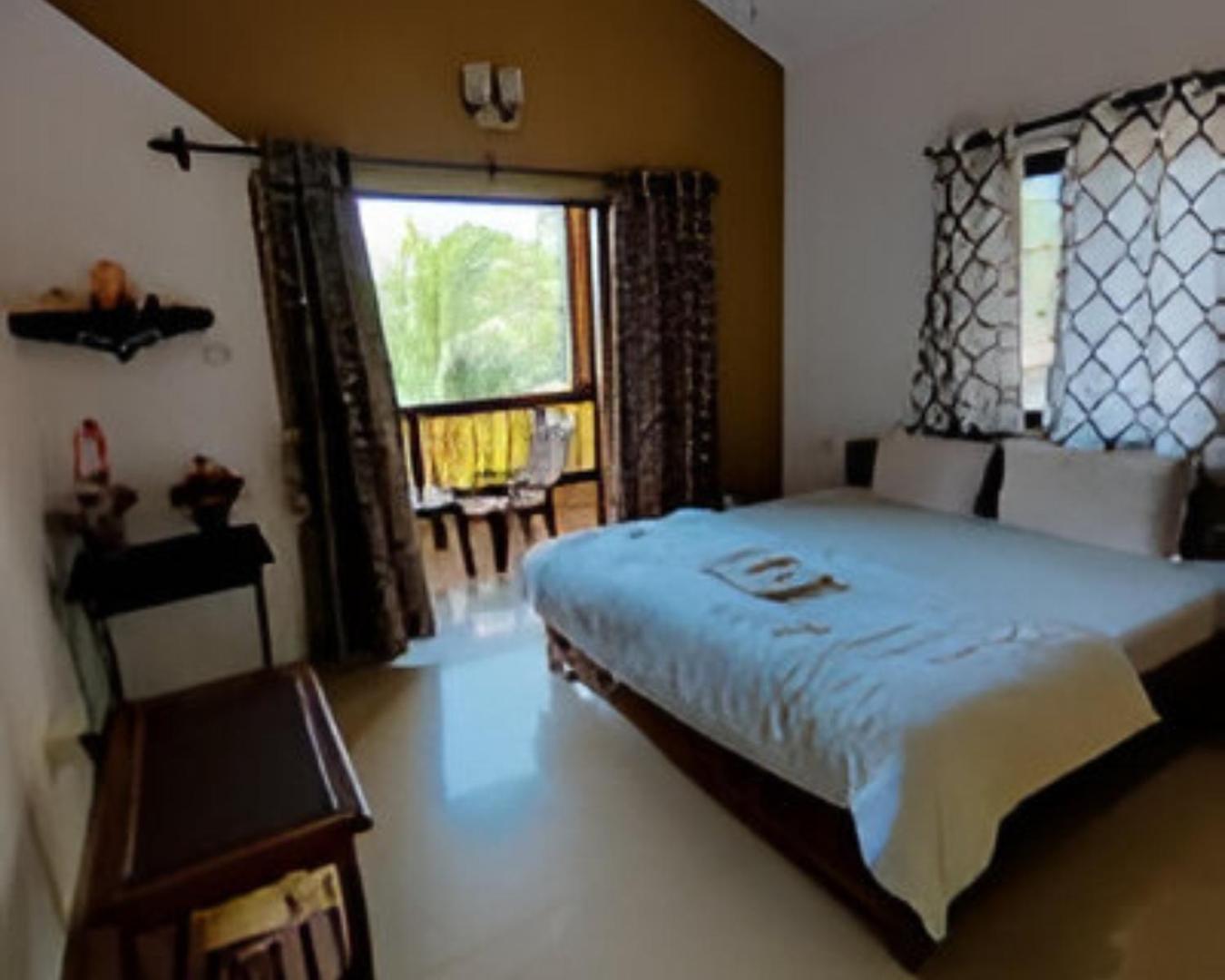 Ronne'S 2Bhk Lagoon Apartment -Calangute Esterno foto